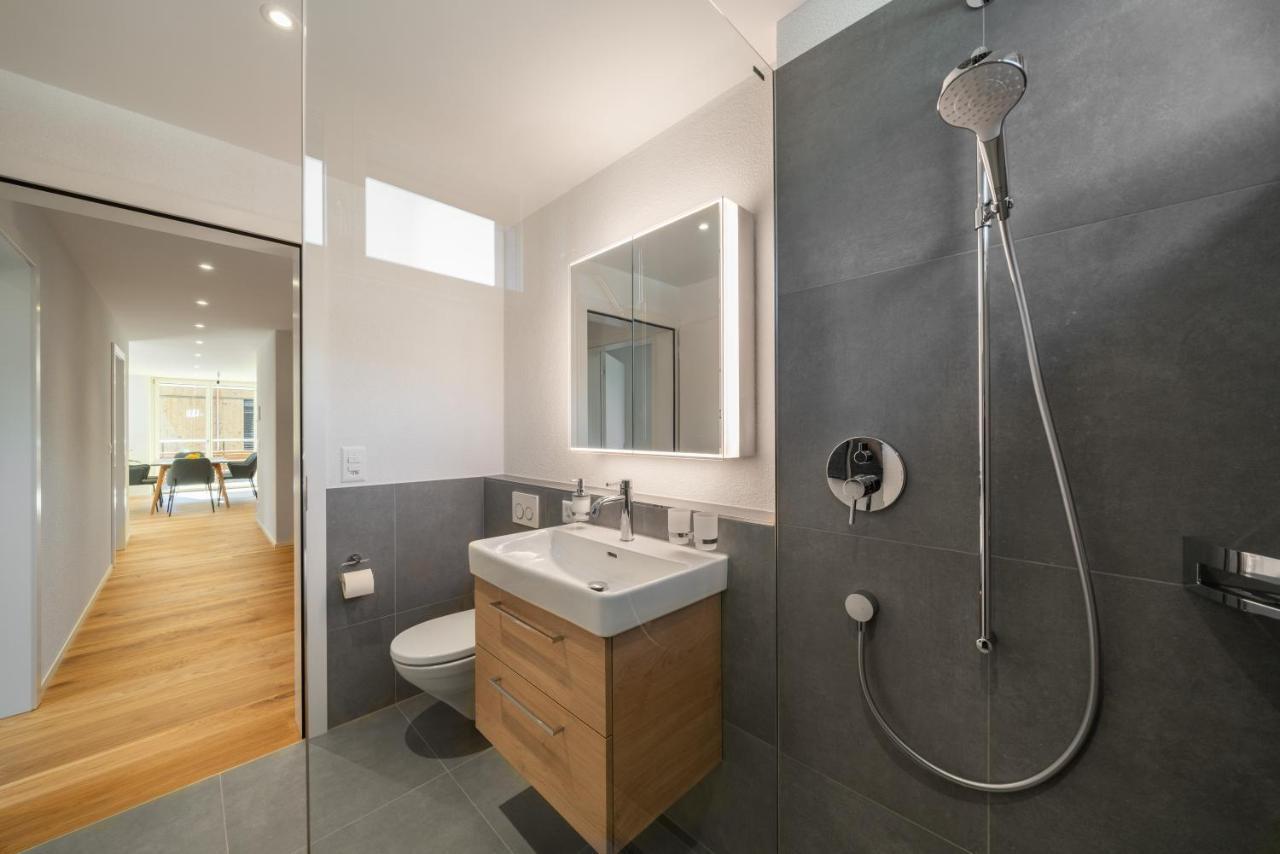 Moderne Neubauwohnung In Wilderswil Exteriér fotografie